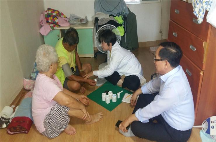 보건소, 폭염 취약계층 소통 강화