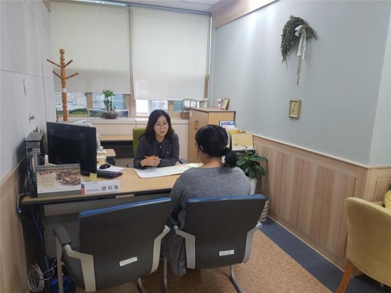 지친 마음 심리안정 프로그램으로 힐링하세요