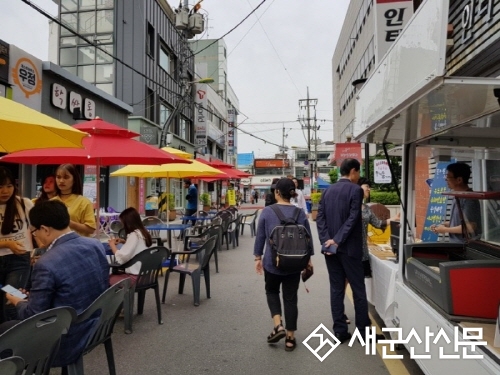“우체통거리에서 추억을 만들어 보세요” 