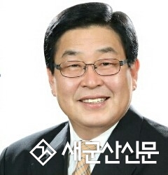 섬김의 자세로 지역 대표 심부름꾼 자임