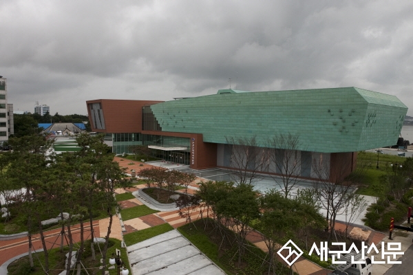 근대 학교생활 담은 자료 수집