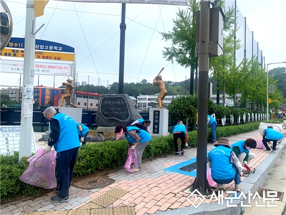 신풍동, 가로변 환경정화 활동