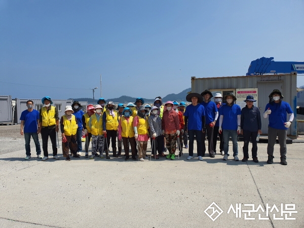 제3회 섬의 날 행사 대비 연안환경 정화활동