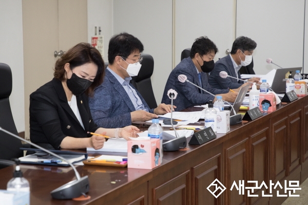 시의회, 시민예술촌 민간위탁 동의안 상임위 가결