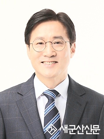 “새만금 기업 유치 위해 윤석열 정부‧여당 협조해야”