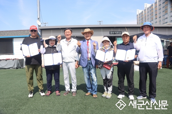 대한노인회 군산시지회장배 ‘그라운드 골프대회’ 성황