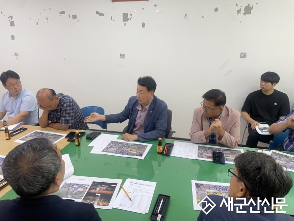 김동구 도의원, 지방도 711호선 확포장 공사현장 방문