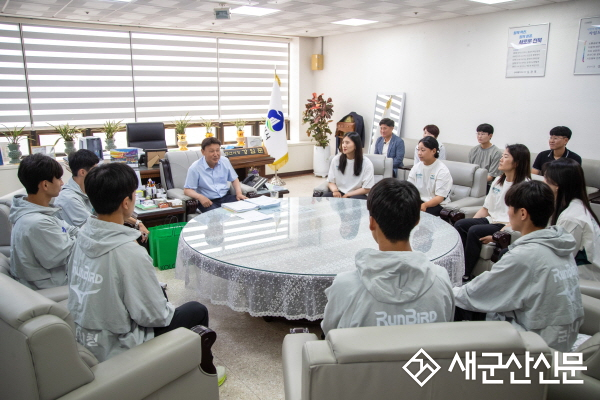 군산시, 상반기 눈부신 활약한 시청 직장운동경기부 선수단 격려