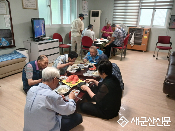 개정동 사정금호2차아파트새마을부녀회, 말복 삼계탕 나눔 봉사활동 펼쳐