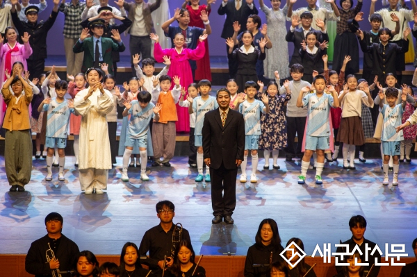 ‘군산 축구영웅 오토바이 채금석’