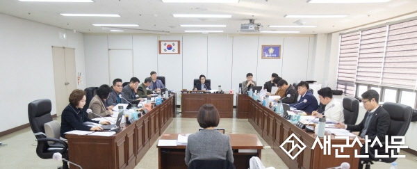 군산시의회 행정복지위원회, 의원발의 조례안 1건·건의안 1건 통과