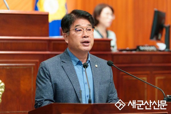 (톡톡 군산) 서동완 군산시의원, 시 행정의 과실 ‘다시는 없어야’