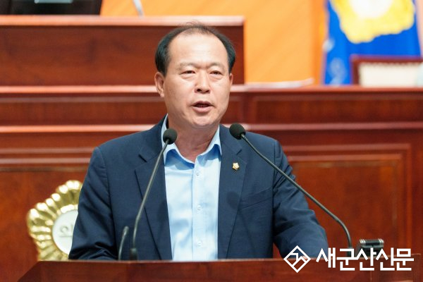 (톡톡 군산) 전북도, 새만금을 갈등이 아닌 통합의 비전 제시하라