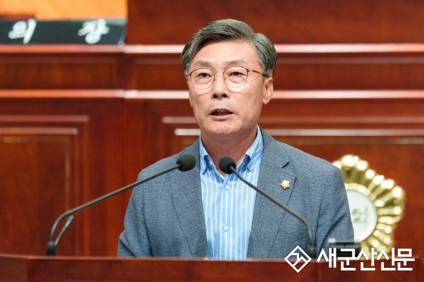 (톡톡 군산) 대한민국 대도약 3대 메가프로젝트 군산·새만금 균형 반영하라