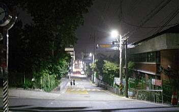학교 주변을 환하고 안전하게!