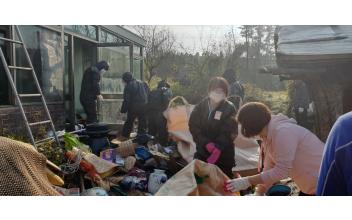 옥산면, 저장강박증 가정 주거환경 개선사업