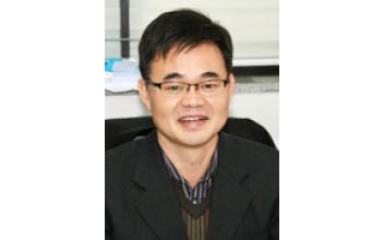 김상윤 군공노 위원장, 국무총리상 수상