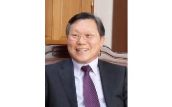 채정룡 군산대 명예교수, 시인 등단