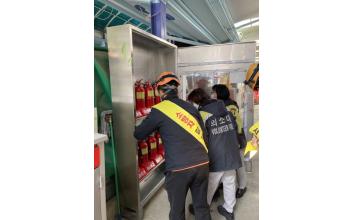군산소방서, 의용소방대와 점포 점검의 날 캠페인