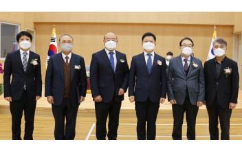 군산세무서, 모범 납세자 격려