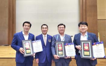 문승우 도의원, 김운용컵국제오픈태권도대회 감사패 수상