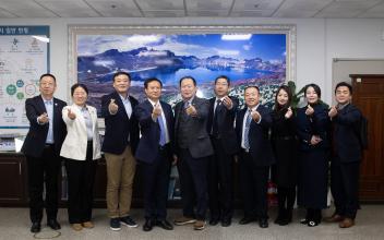 중국 연태시 부주임 일행, 군산시의회 방문
