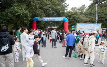 군산시, 제7회 어린이 숲길 걷기 행사 성황리 개최