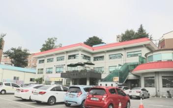 군산노인종합복지관-㈜대두식품, 취약 어르신 화과자 나눔